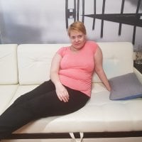 DirtyMOMsex's Offline Chat Room