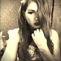 غرفة دردشة CatherineNeil دون اتصال