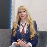 Stephanie_Sunshine's Offline Chat Room