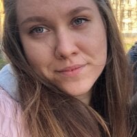 submissivecat77's Offline Chat Room