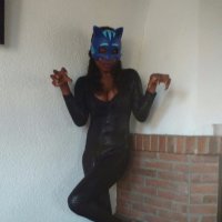 Roxy_Malone Adlı Modelin Çevrimdışı Sohbet Odası