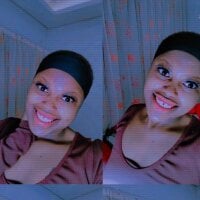 SweetSavage18 webcam