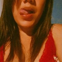 livia567's Offline Chat Room