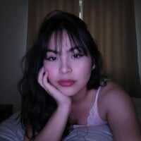 Elinaax webcam model