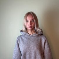Blue_ocean_eyes_ webcam model