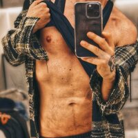 s2rporn's Avatar Photo