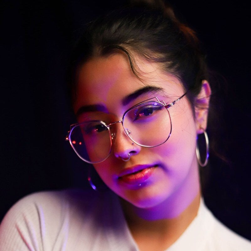 Ariana_Pierce's Stripchat show and profile