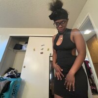 Lovelycharmz webcam