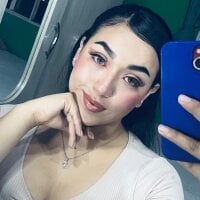 IsabellRodriguez18 webcam model