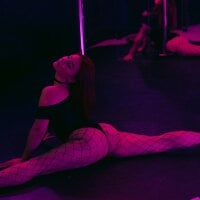 Chloe_Ginger's Offline Chat Room