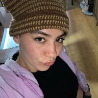 Valen_luxx webcam model