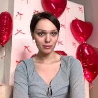 emiliarouds 网络视讯表演