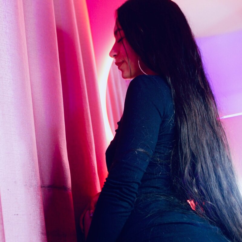 Alaska_euphoria's Stripchat show and profile