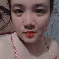 Lynn_Julia's Avatar Pic