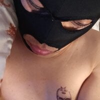 AmateurGuy23 webcam model