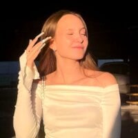 LinCallnan model avatar