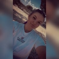 lunamoon_69_'s Offline Chat Room