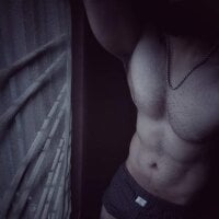 ห้องแชทออฟไลน์ของ hard_fucker_8_inch_dick