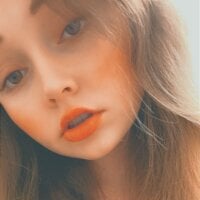 AvaKisses' Offline Chat Room