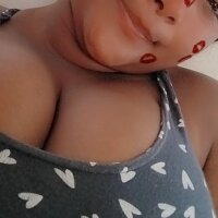 angieluxxx offline chatrum