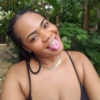 Kream_Cherry webcam model