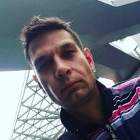 Buzee22Czech অফলাইন চ্যাট রুম