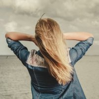 Eva_Logan's Offline Chat Room