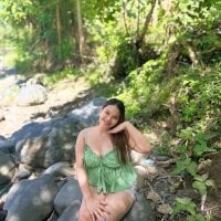 prettykrysgirl webcam model