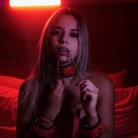 violeta_marinn's Avatar Pic