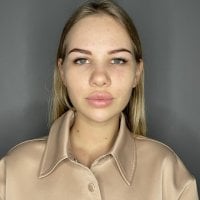 MonlcaPallmer's Profile Pic