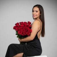 Saraleonel webcam model