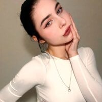 NikaSchwarz_Live Webcam