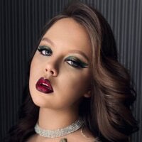 CierraHolian's Avatar Pic
