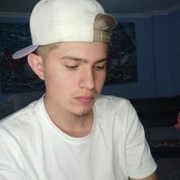 patrik_027 webcam model