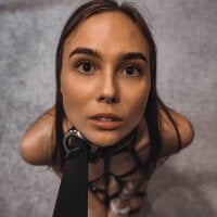 Top_Skinny webcam model