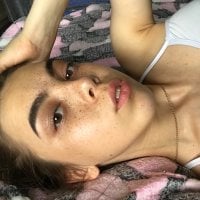 alina_li's Offline Chat Room