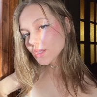 חדר צ'אט לא מקוון של Bunny_shy_
