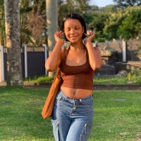 SweetLaura696