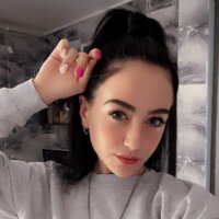 MaryBerrys fully nude on webcam for live porn video chat