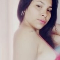 Maxilau25 webcam