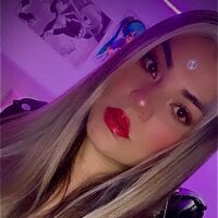 charlote_thomson offline chatszobája