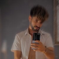 young_swisscouple webcam