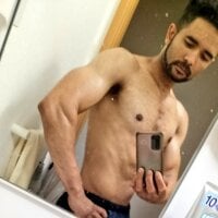 Pesro666 webcam model