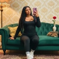 roxy_wildd webcam model