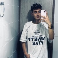 Angel_xxx's Avatar Pic