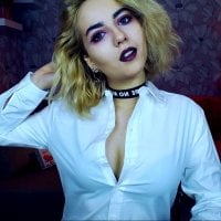 El_Sol_Y_La_Luna's Offline Chat Room