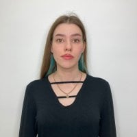 PriankaBiotz's Offline Chat Room