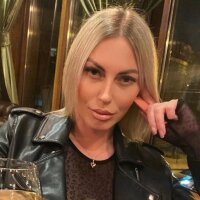 Offline chatovací místnost Cassiopeyaa