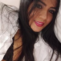 cataleyas_7 অফলাইন চ্যাট রুম