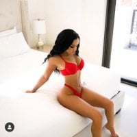 Carmen_Milan Ruang Obrolan Offline